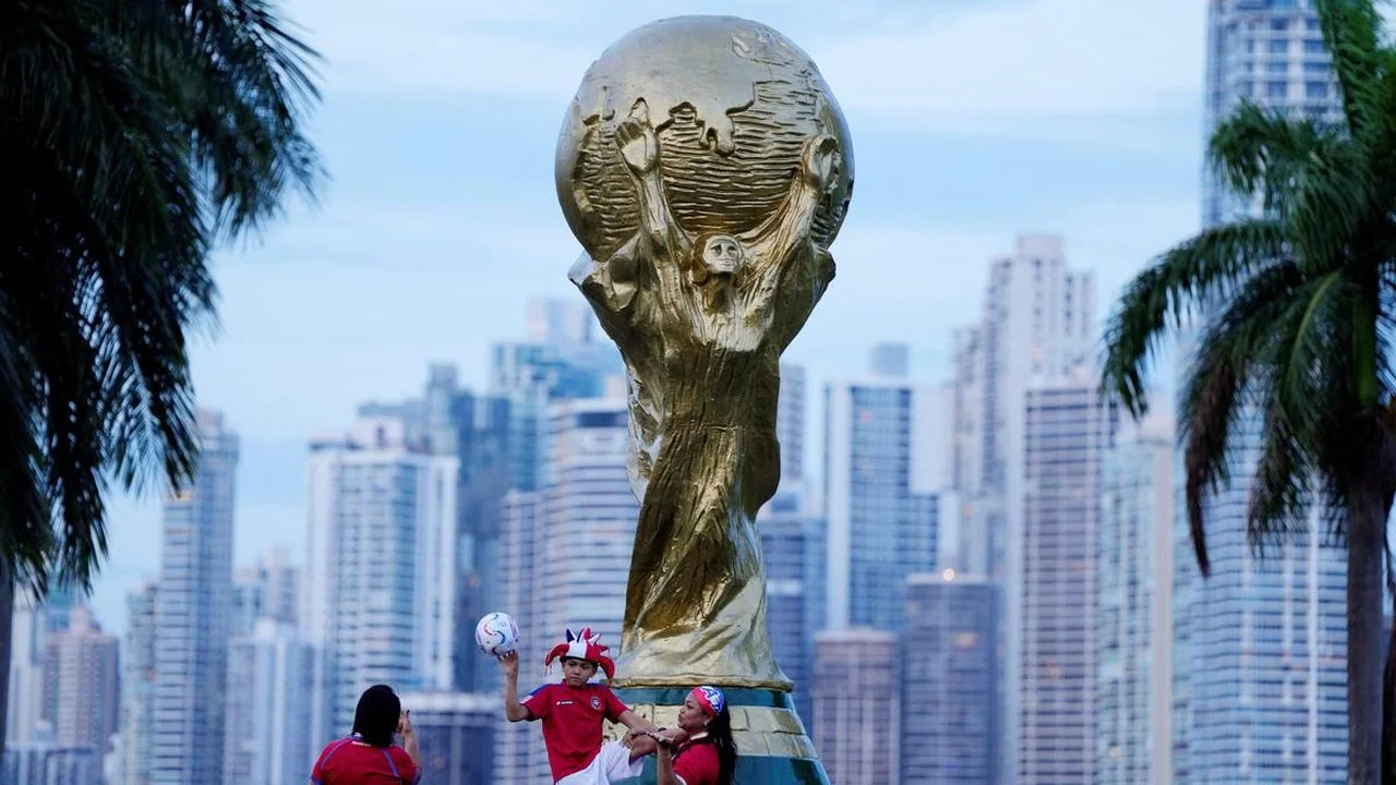 2026年国际足联世界杯首次48队三国合办，市场动态与商业前景深度解析